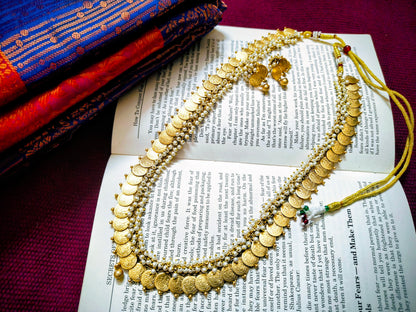 Beautiful and Classic Jewellery set