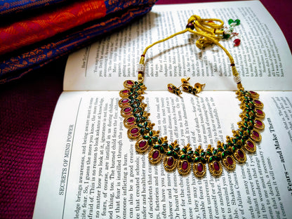 Beautiful and Classic Jewellery set