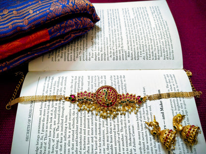 Beautiful and Classic Jewellery set