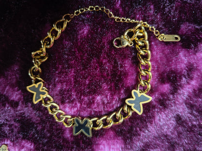 Beautiful and Classic Antitarnish stainless steel charms bracelet -Gold series